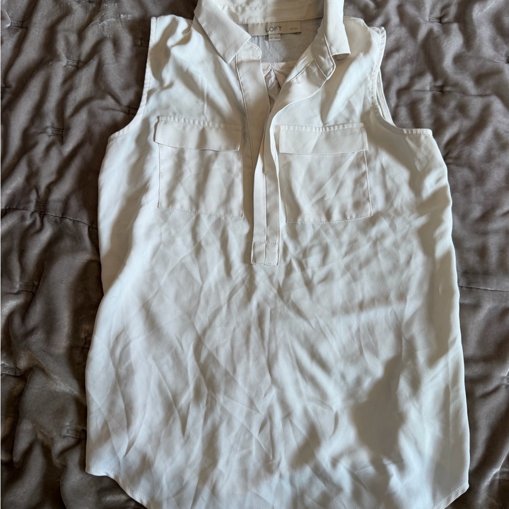 LOFT White Sleeveless Collared Blouse